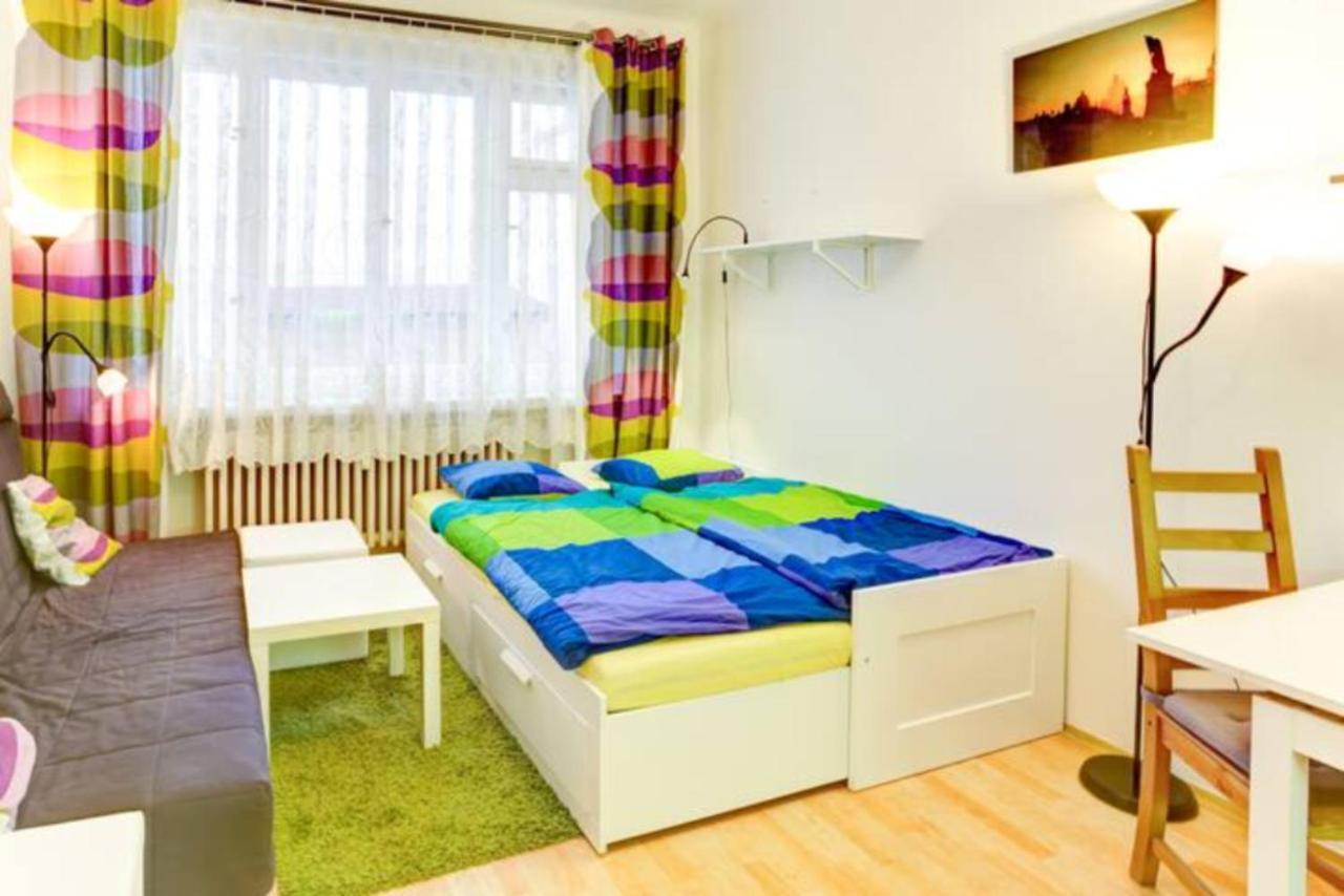 Nice Apartment By The Center Prag Exterior foto